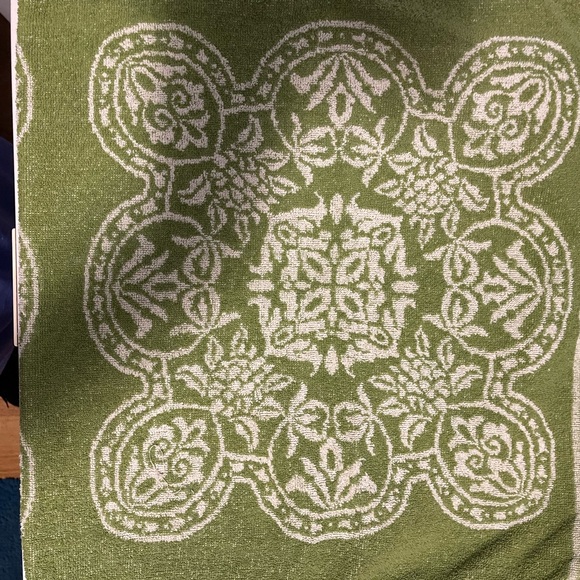 SOLD!!     Rare Find!!  Unusual smiley faces on Vintage Green/white - Picture 5 of 6